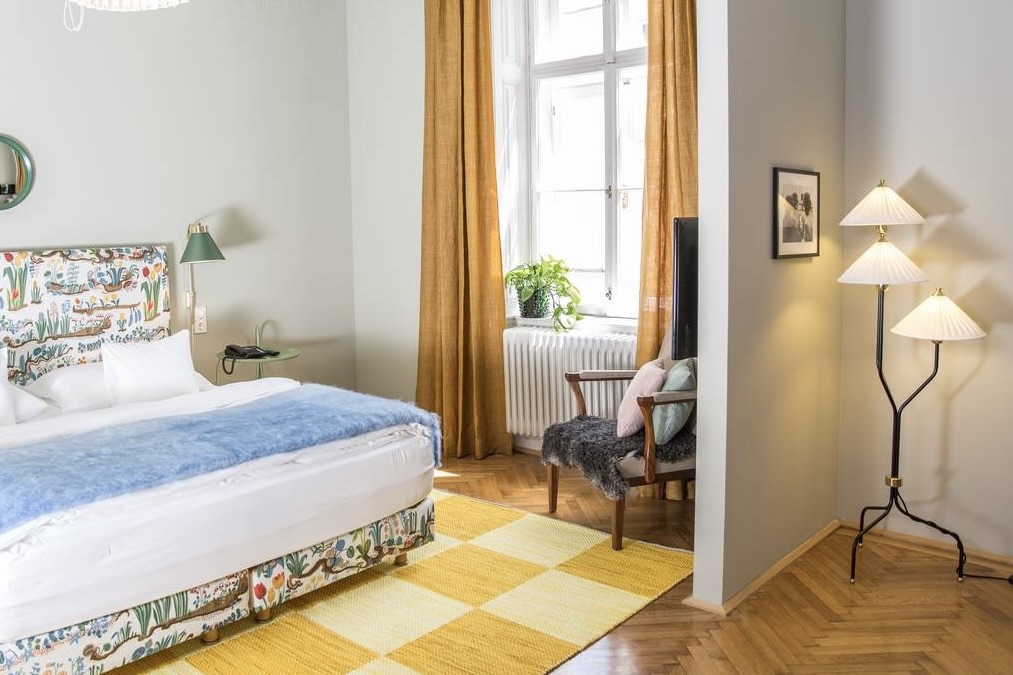 Altstadt Vienna offers cozy rooms in a classy historic building (Photo courtesy Altstadt Vienna)