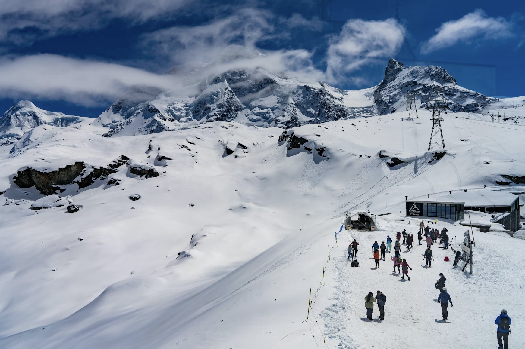 Gornergrat, Zermatt, Switzerland ski slopes on a bright sunny day Photo Rich Martello Unsplash