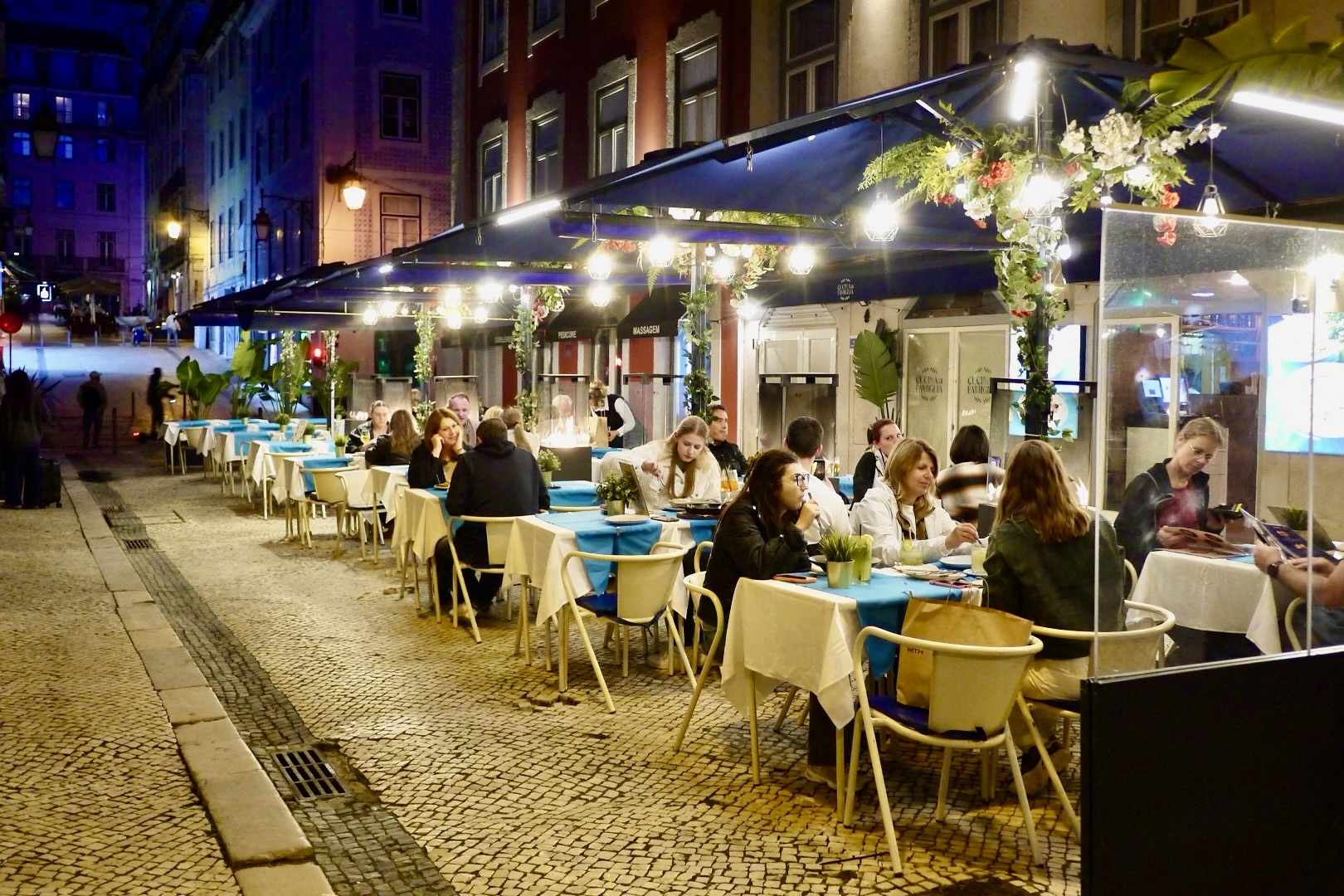 Restaurants in Chiado Photo Simon Jones